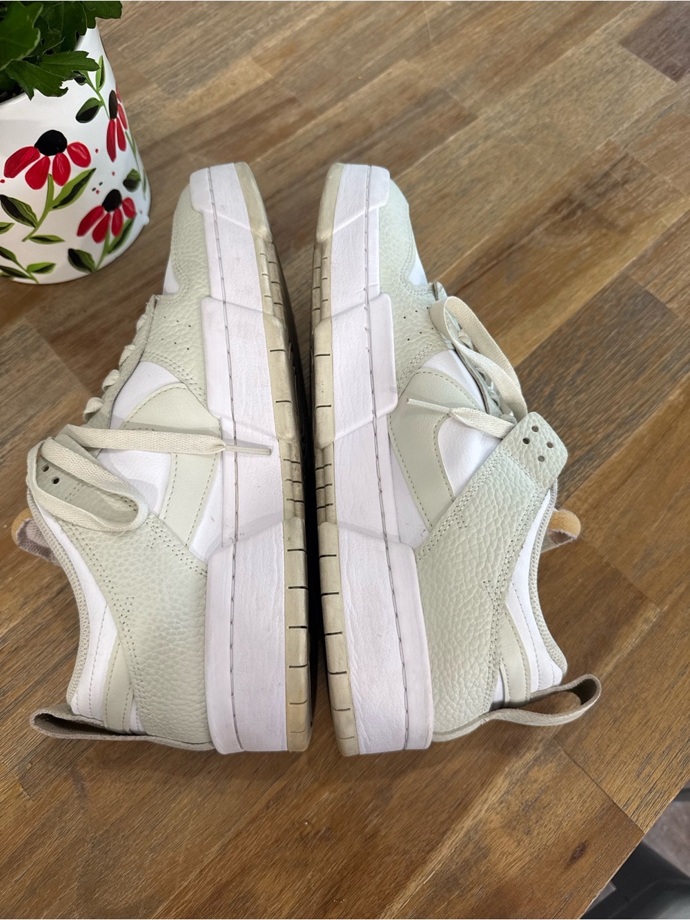 Nike Dunk Disrupt Low Sea Glass White/Beige Leather Lace Up Sneaker Size 11.5 - Picture 6 of 7